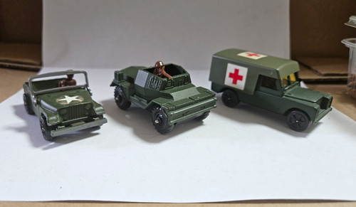 Corgi junior military - corgi,